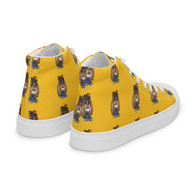 Men’s high top canvas shoes